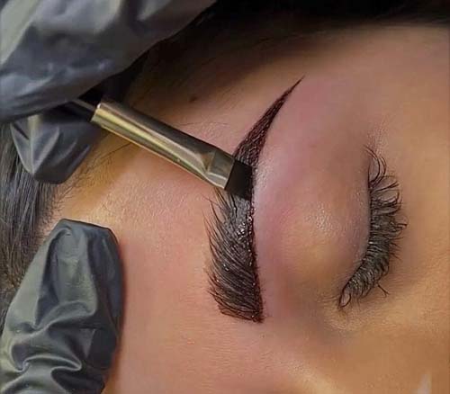 Cejas Con Henna